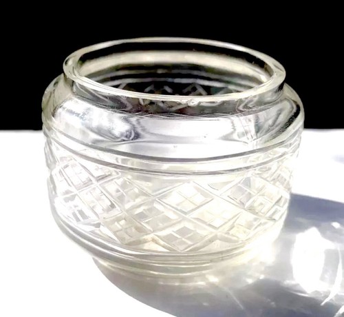 Antique art deco - antique, cut
