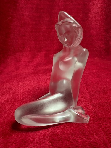 Lalique athena kneeling - “athena”,