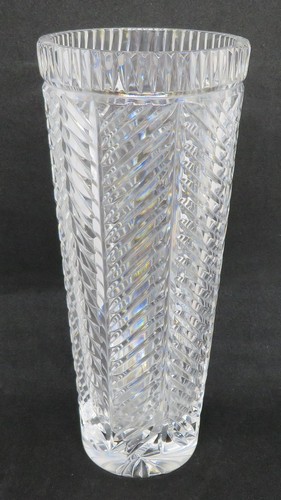 Clear cut glass vintage art - cut,