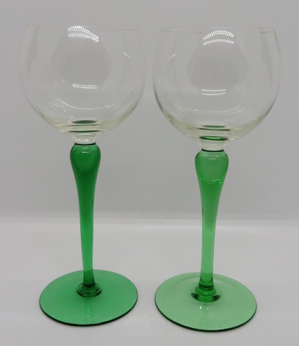 Green stem clear glass - , vintage