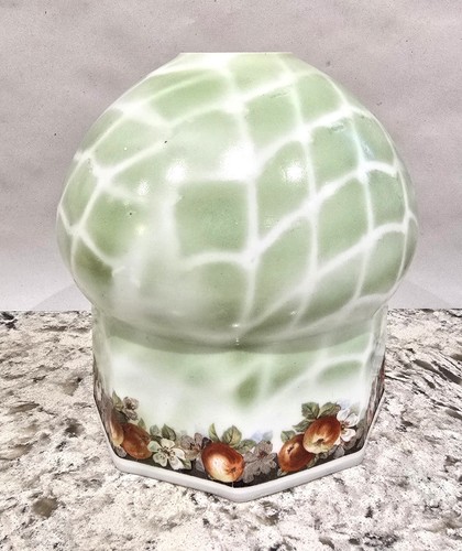 Attractive art deco milk glass - attractive,