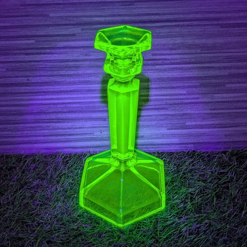 Vintage art deco uranium glass - deco,