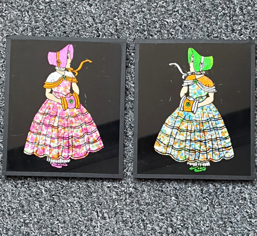 Pair reverse glass - of, reverse-glass