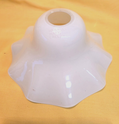 Attractive vintage opaline - attractive,